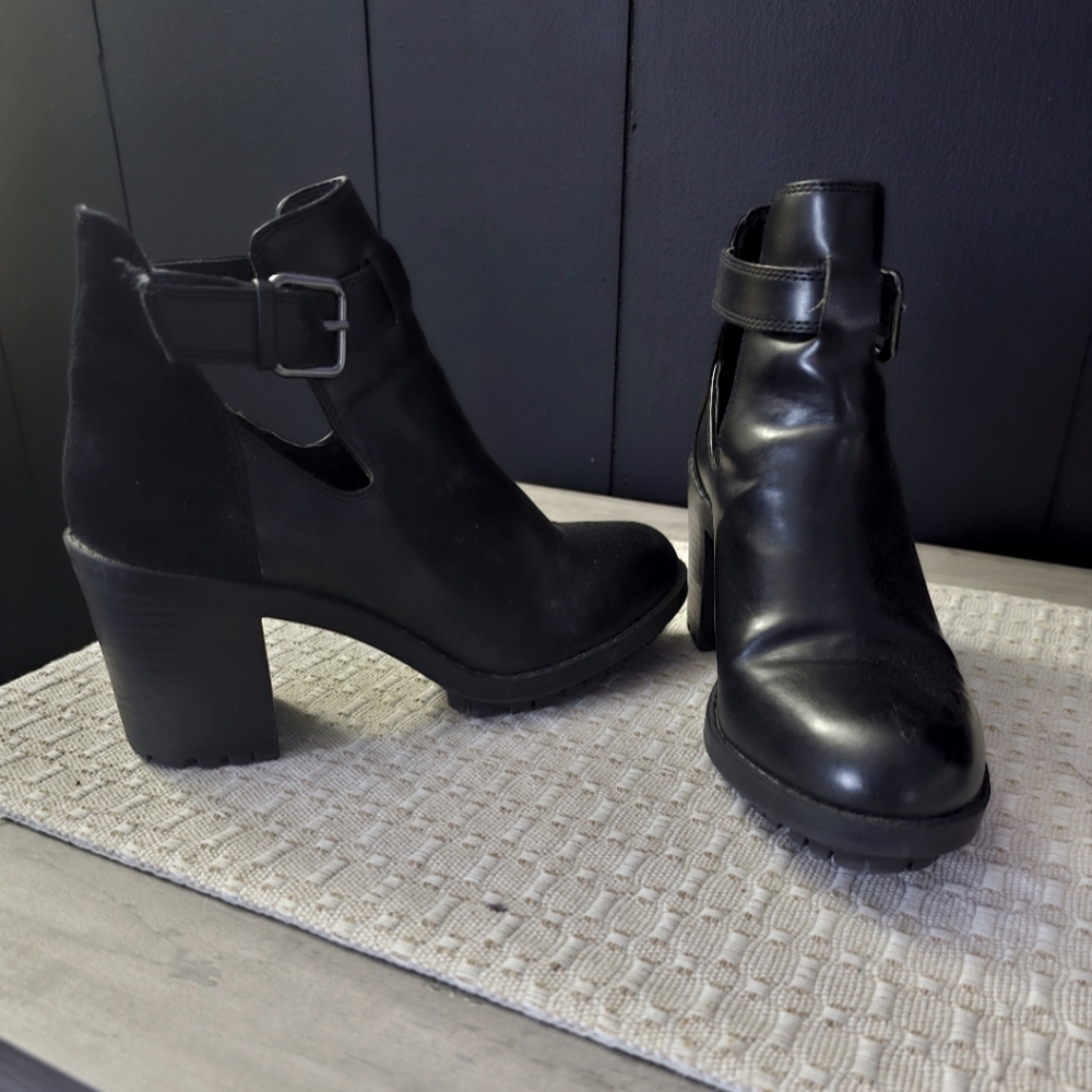 Zara black booties